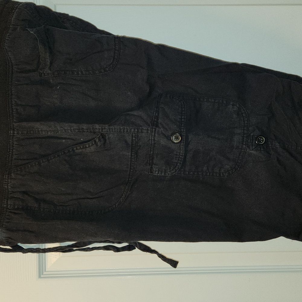 Cargo shorts - Picture 3 of 9
